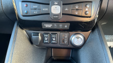 Nissan LEAF 110kW N-Connecta 39kWh 5dr Auto Electric Hatchback